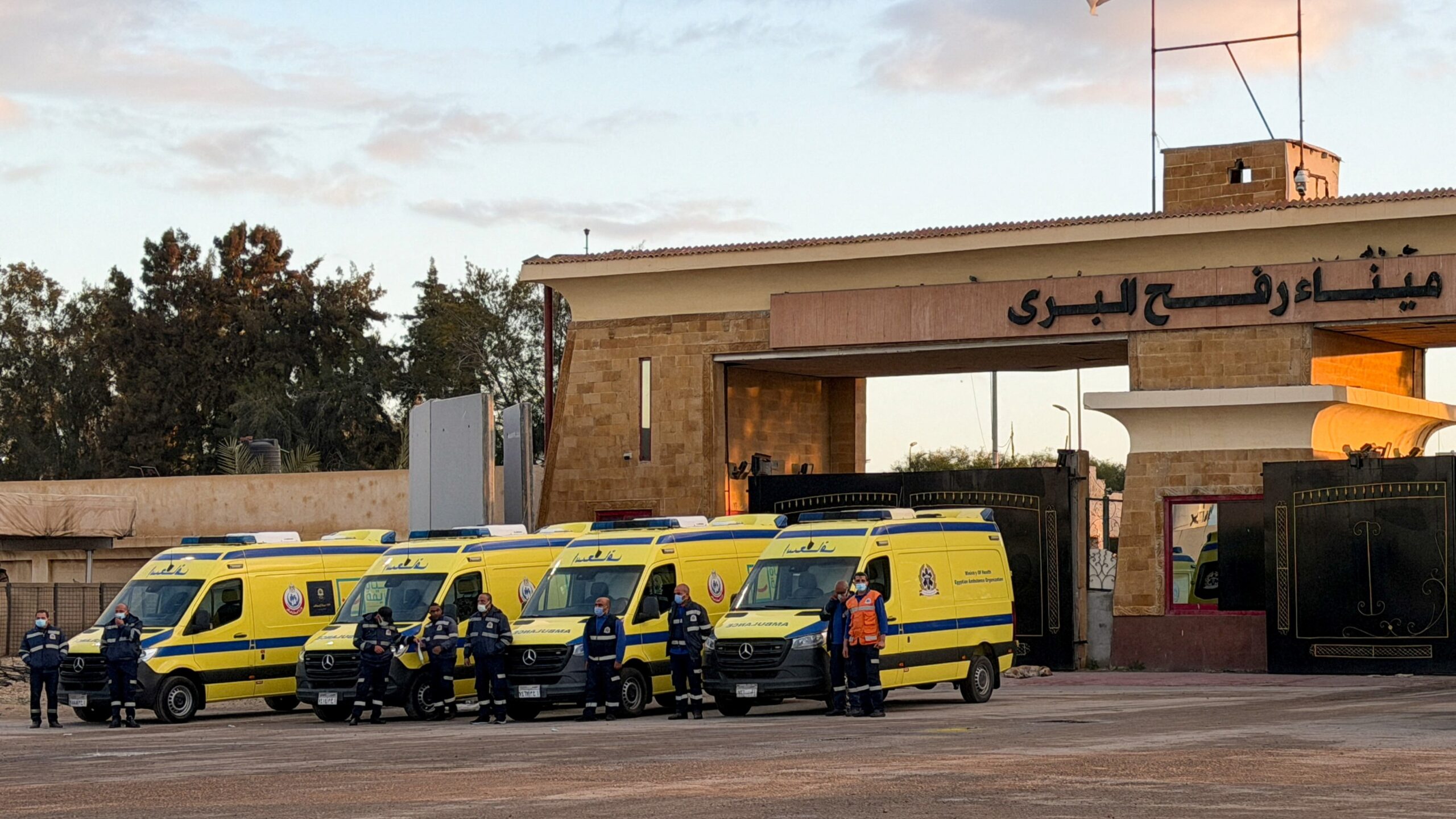 Refah Sınır Kapısı’ndan insani yardım geçişlerine izin verilmiyor