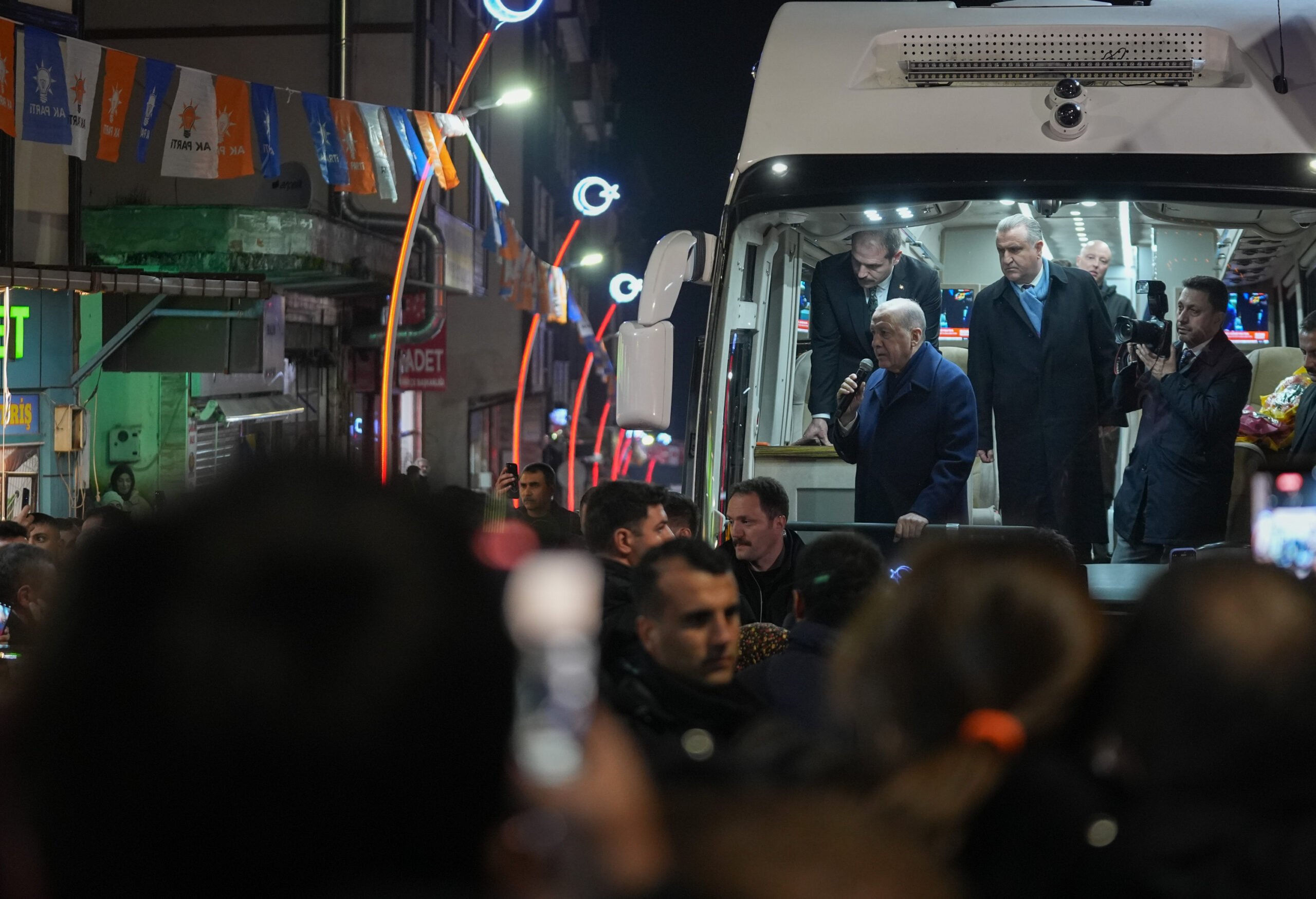 Cumhurbaşkanı Erdoğan, Güneysu’da vatandaşlara hitap etti
