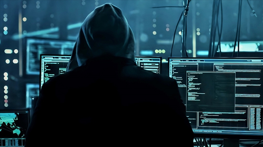 Hamaney nasıl takip edildi? “Tahran’daki trafik kameraları yıllardır hackli”