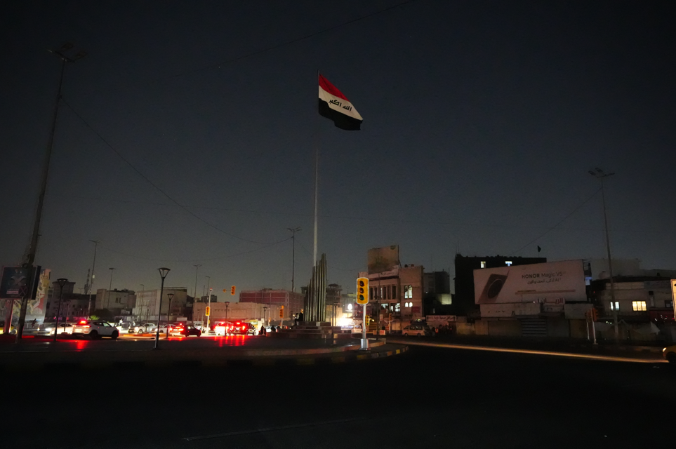 Irak’ın başkenti Bağdat’ta patlama sesleri duyuldu