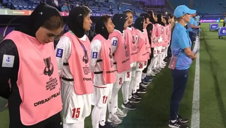 İran’dan Avustralya’daki kadın futbolculara “Eve dönün” çağrısı