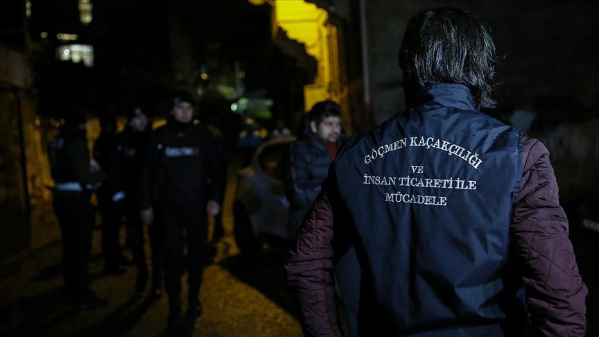 Sahte banka hesap dökümleri polisi harekete geçirdi: 13 şüpheli gözaltında