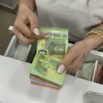 dalginlikla-100-avro-fazla-bozdu-simdi-musteriye-sesleniyor-0-kWCnKui8.jpg