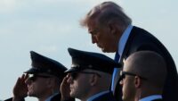 ABD Başkanı Trump’a hac uyarısı