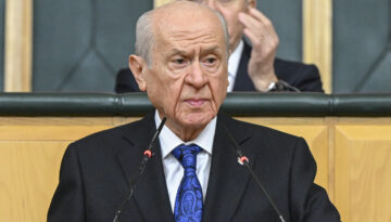 Bahçeli’den İstanbul’un fethi mesajı. ”Türk askeri dehasının tarihin seyrine vurduğu mühür”