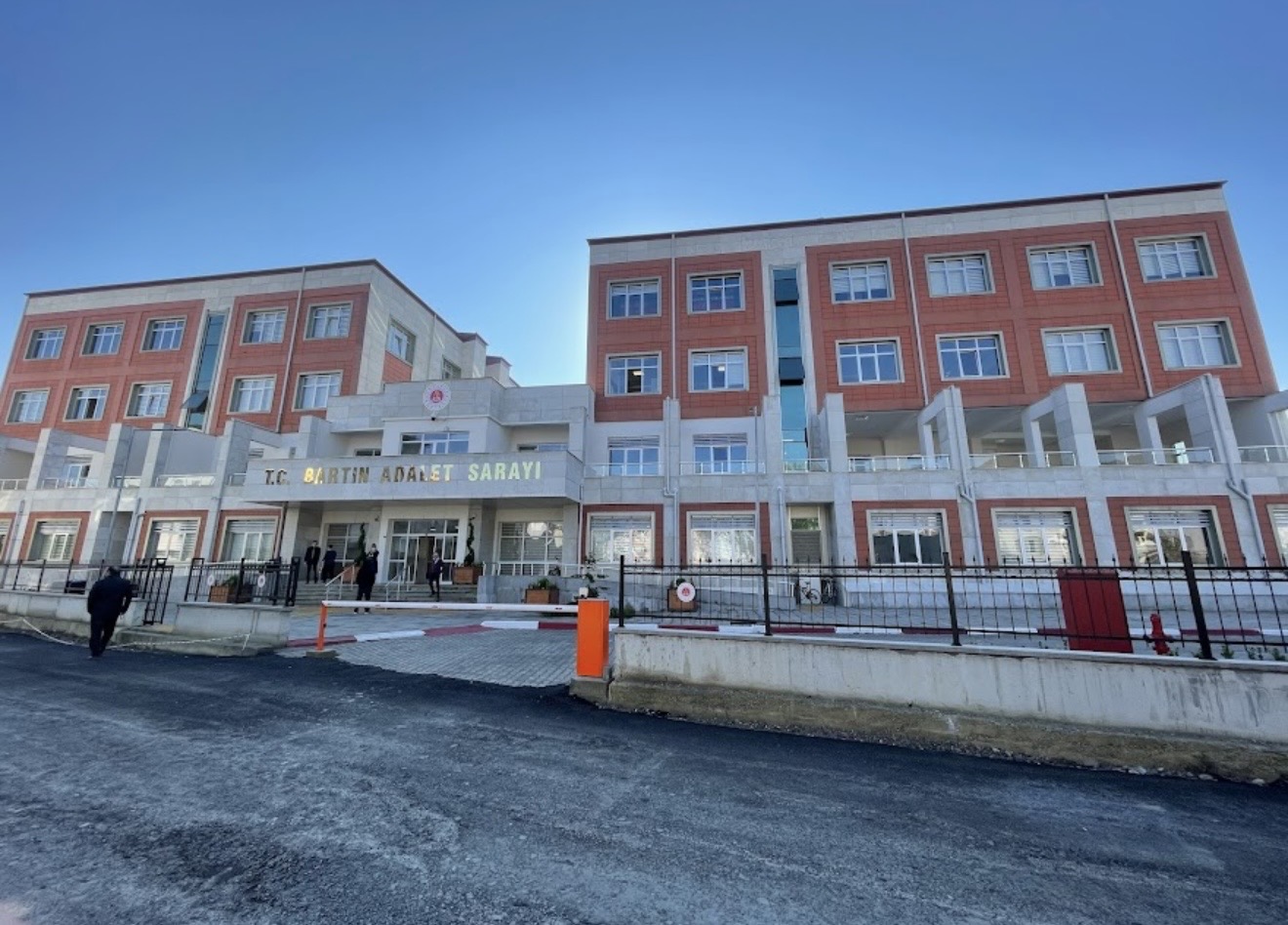 Bartın’da 13 yaşındaki çocuğa cinsel istismar: 33 şüpheli tutuklandı