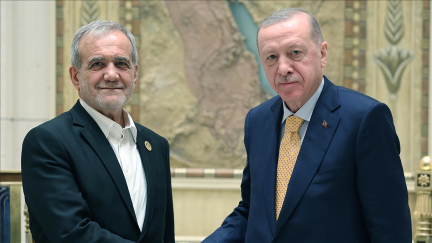 Cumhurbaşkanı Erdoğan, İranlı mevkidaşı Pezeşkiyan’la görüştü