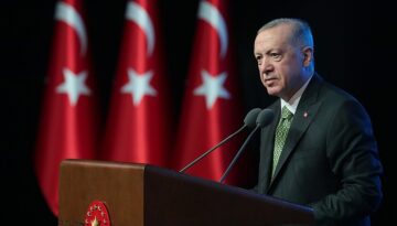 Cumhurbaşkanı Erdoğan, Necip Fazıl Kısakürek’i andı