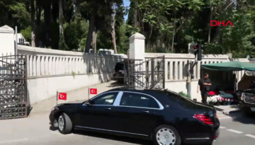 Cumhurbaşkanı Erdoğan’dan kabir ziyareti