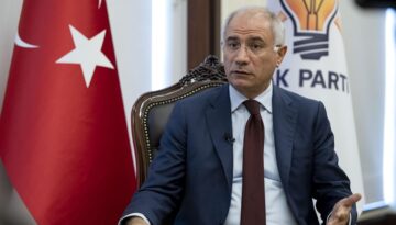 Efkan Ala’dan CHP’ye tepki. “Mahkemede kaybettiklerini AK Parti’de aramaktan vazgeçsinler”