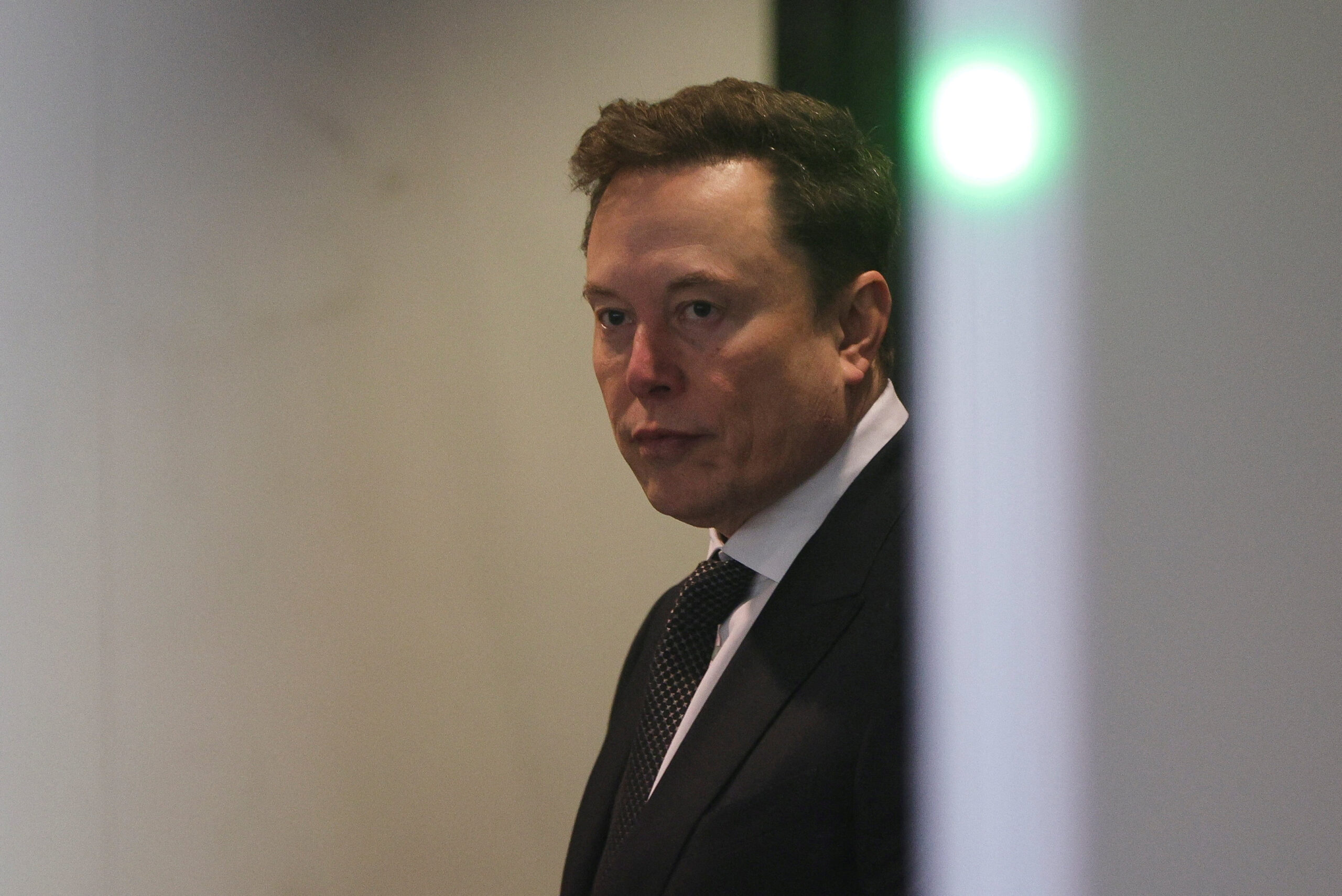 Elon Musk’a OpenAI davasında kötü haber: İddiaları değerlendirilmedi