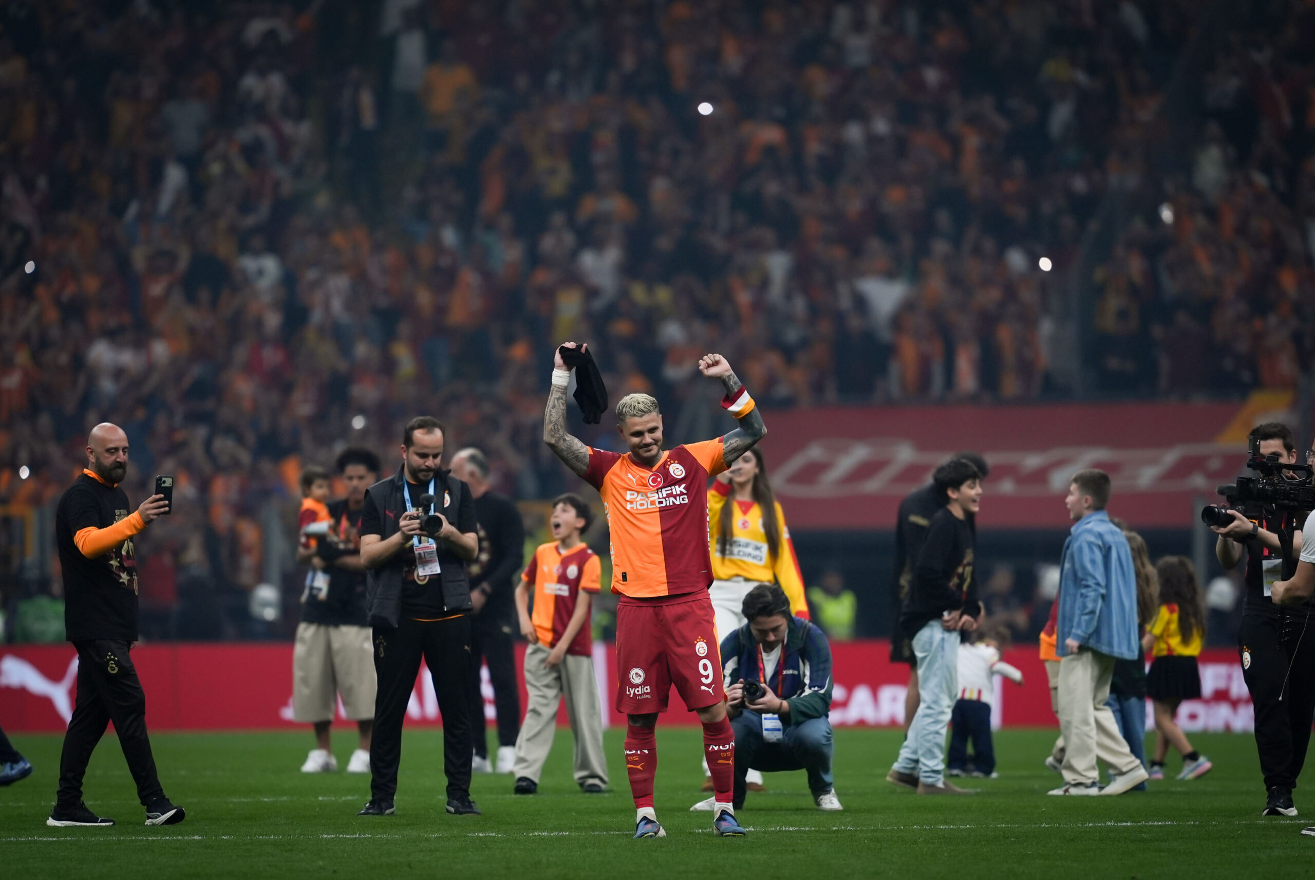 “En stresli şampiyonluk” Spor yazarları Galatasaray’ı değerlendirdi