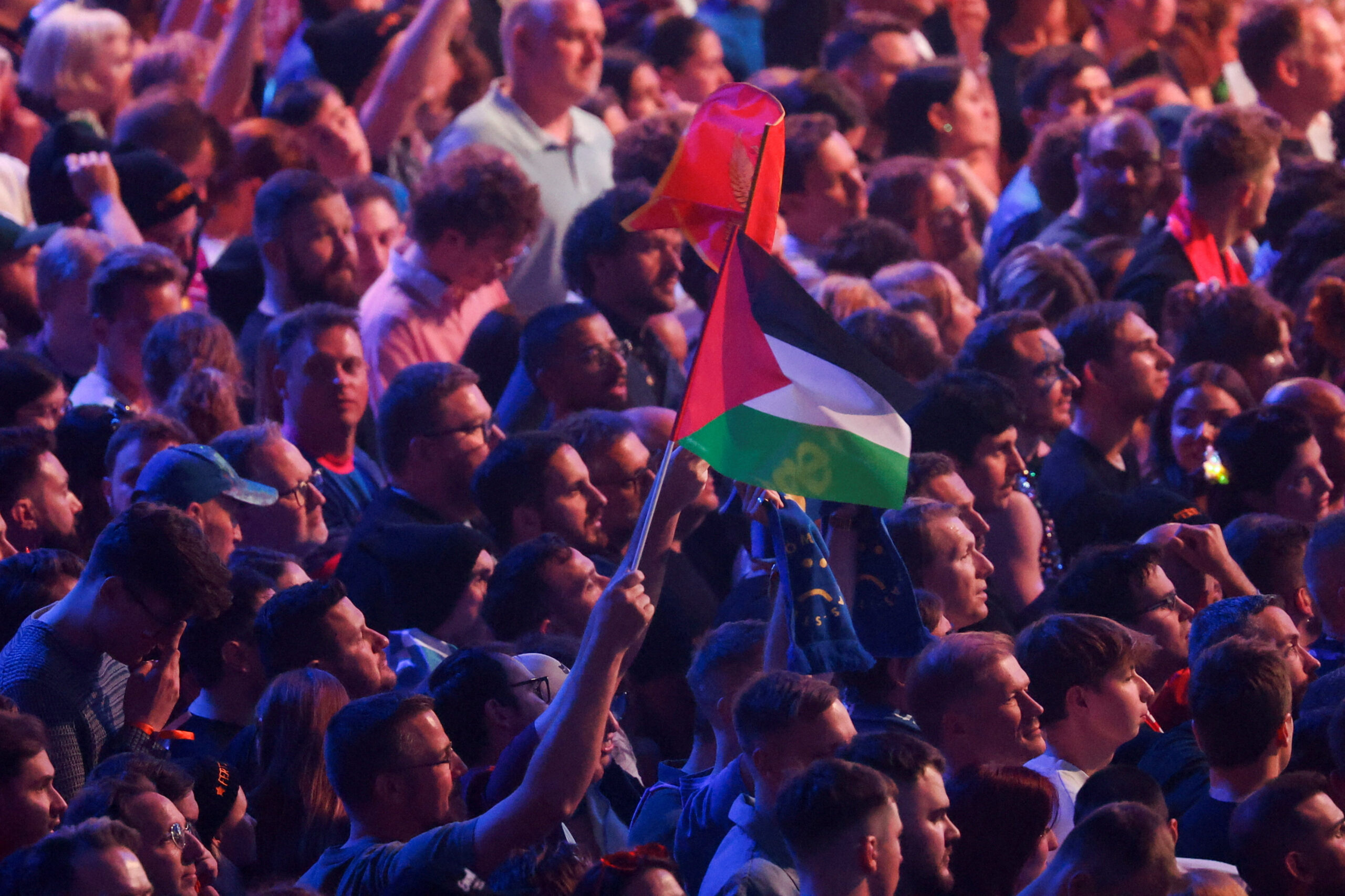 Eurovision’da 70 yılın en büyük krizi. İsrail sahnedeyken “soykırımı durdurun” sesleri yükseldi