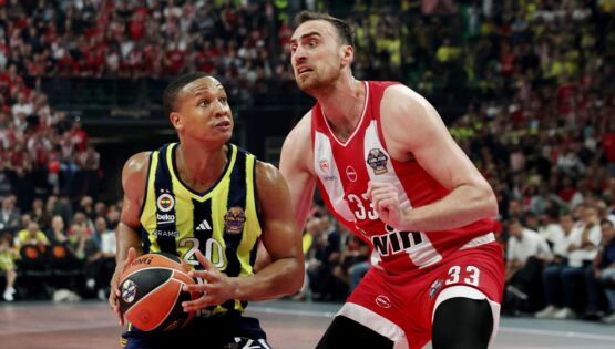 Fenerbahçe Beko, Final Four yarı finalinde Olympiakos’a kaybetti