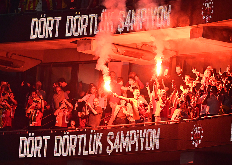 Galatasaray’ın şampiyonluk kutlaması bugün. “Dört Dörtlük Gece” saat kaçta? İşte tüm program