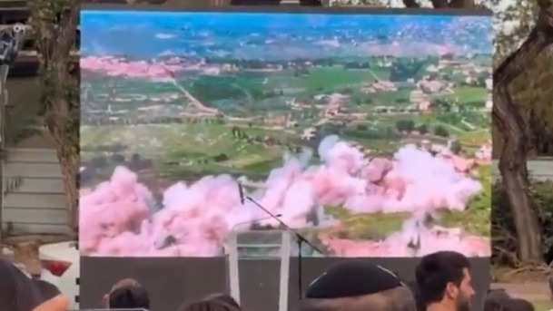 İsrail askerler ve yakınları, Lübnan’da evlerin patlamasını kahkahalarla izledi