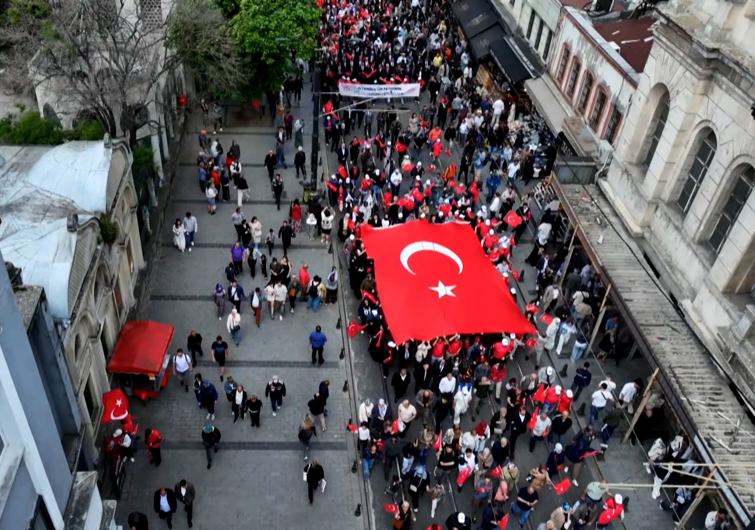 İstanbul’da fetih coşkusu: Etkinlikler başladı, mehter konseri verildi
