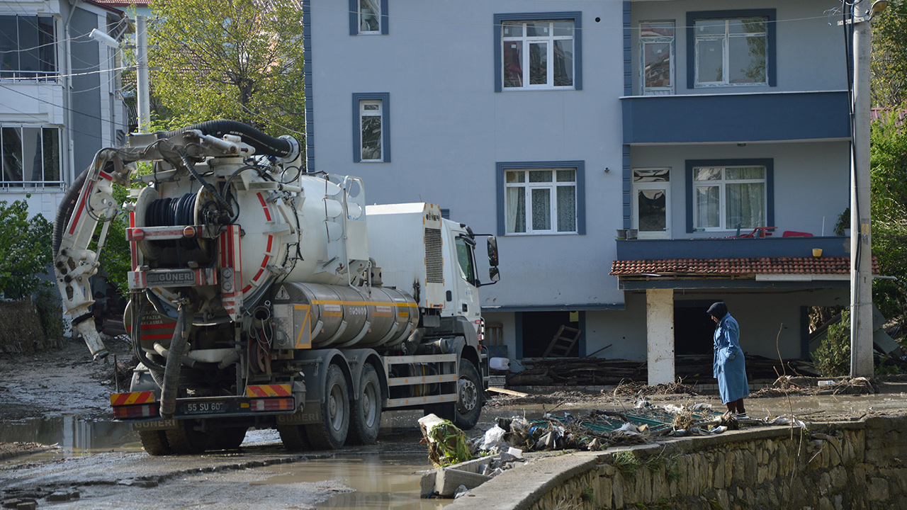 Samsun’daki sel felaketinden etkilenenler için 50 milyon lira acil yardım ödeneği