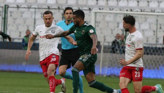 Süper Lig’e yükselen son takım belli oldu