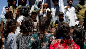 Taliban’dan tepki çeken karar. Kız çocuklarının sessizliği “rıza” sayılacak