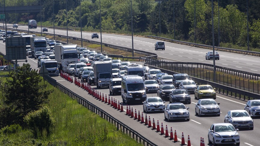 TEM Otoyolu’nda yol çalışması başlıyor. İstanbul yönü trafiğe kapatılacak