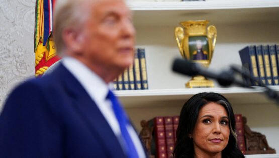 Trump’ın istihbarat direktörü istifa etti. İran savaşına mesafeliydi