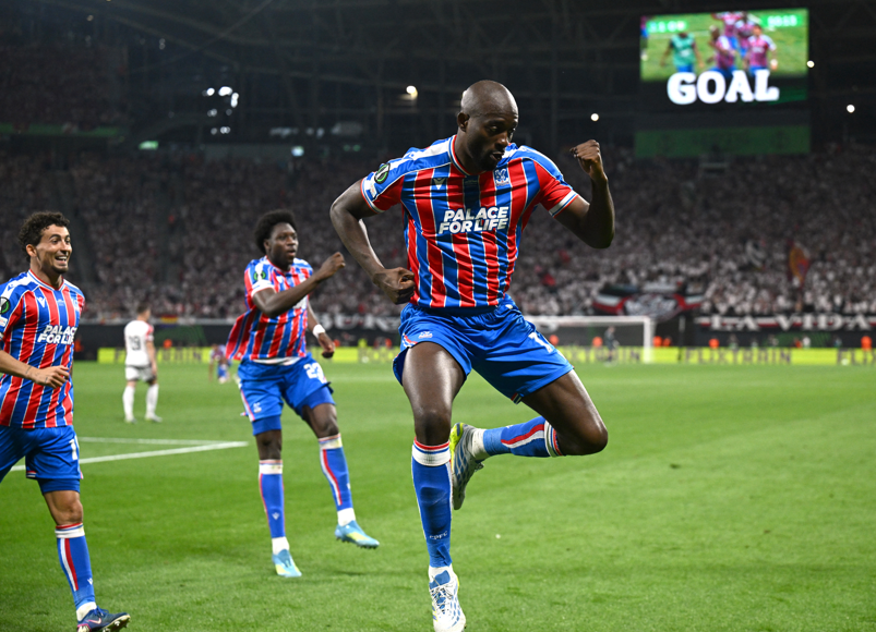 UEFA Konferans Ligi’nde kazanan Crystal Palace