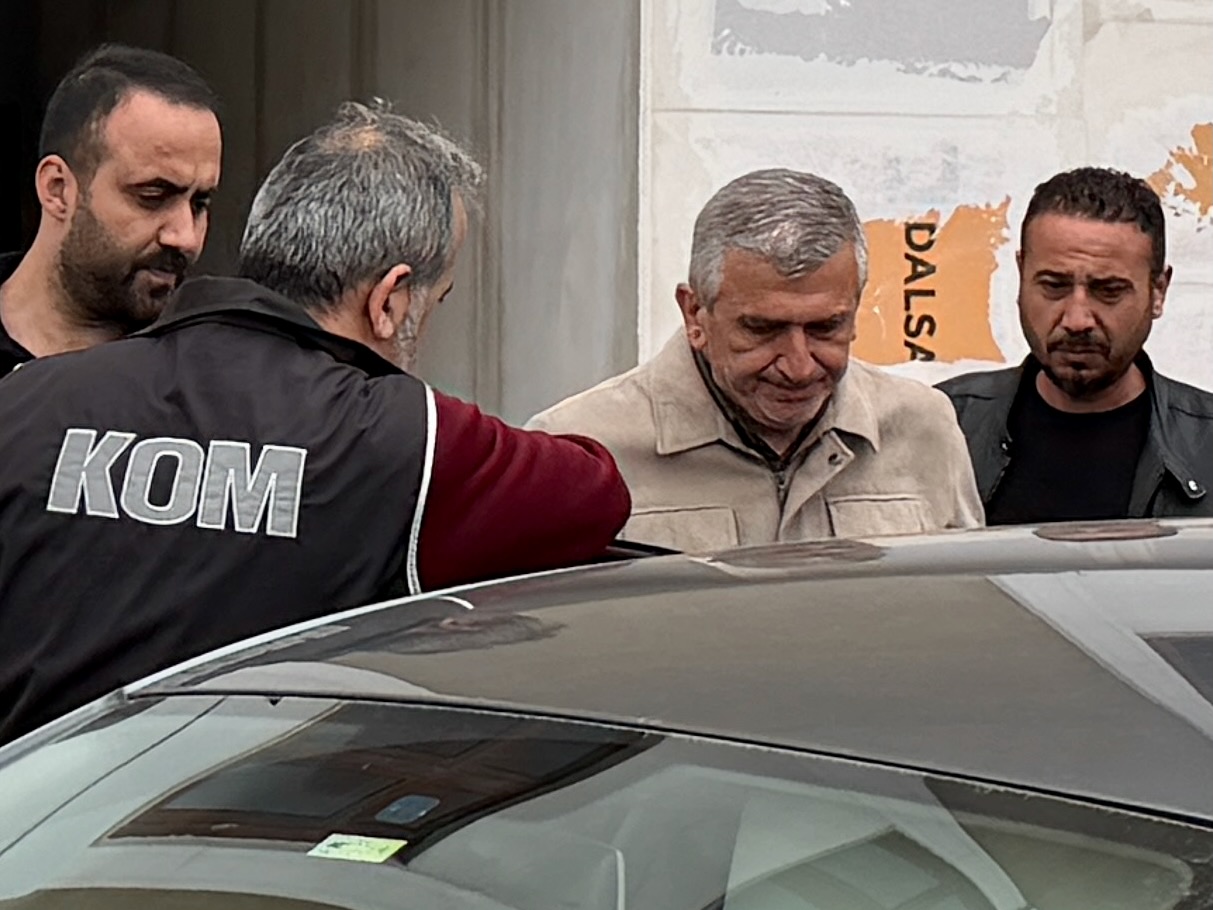 Akçakoca’da belediye CHP’den AK Parti’ye geçti