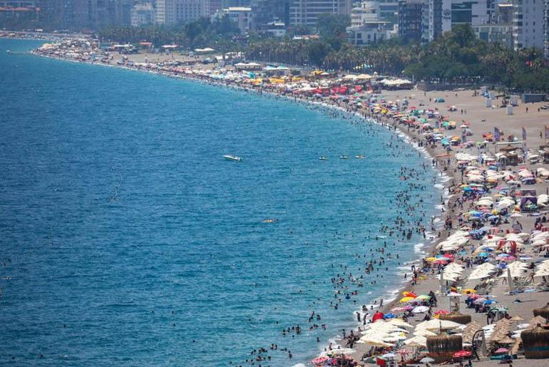 Antalya’ya 5 ayda 3.5 milyon turist: İlk sırada Almanya