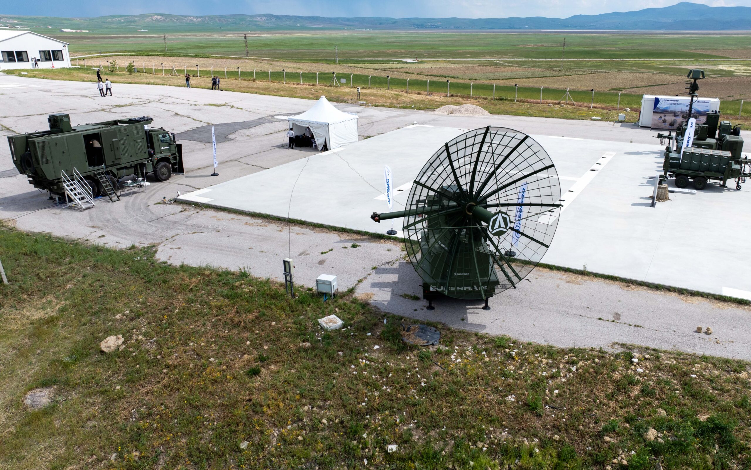 ASELSAN’dan DRONEDEF: Farklı konumlardan geldiler, saniyeler içinde yok etti