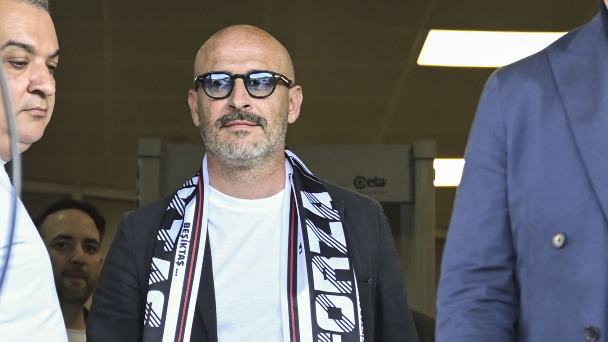 Beşiktaş yeni hocasını resmen açıkladı. Sözleşme ayrıntısı belli oldu