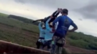 Brezilya’da “bungee jumping” faciası. Halatı bağlamayı unutup 40 metreden attılar