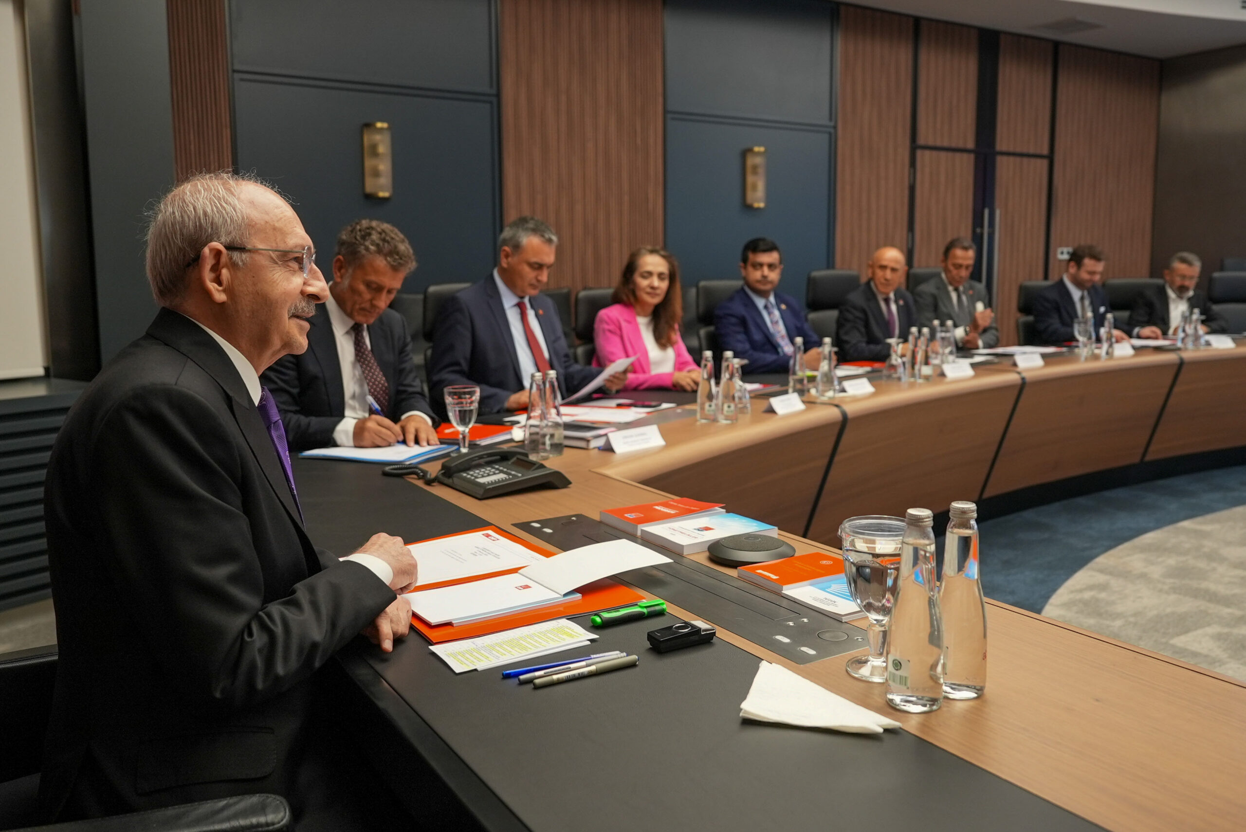 CHP’de kritik çarşamba. Kılıçdaroğlu MYK’yı topluyor, görevden almalar ve atamalar olabilir