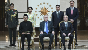 Cumhurbaşkanı Erdoğan 5 ülkenin güven mektuplarını kabul etti