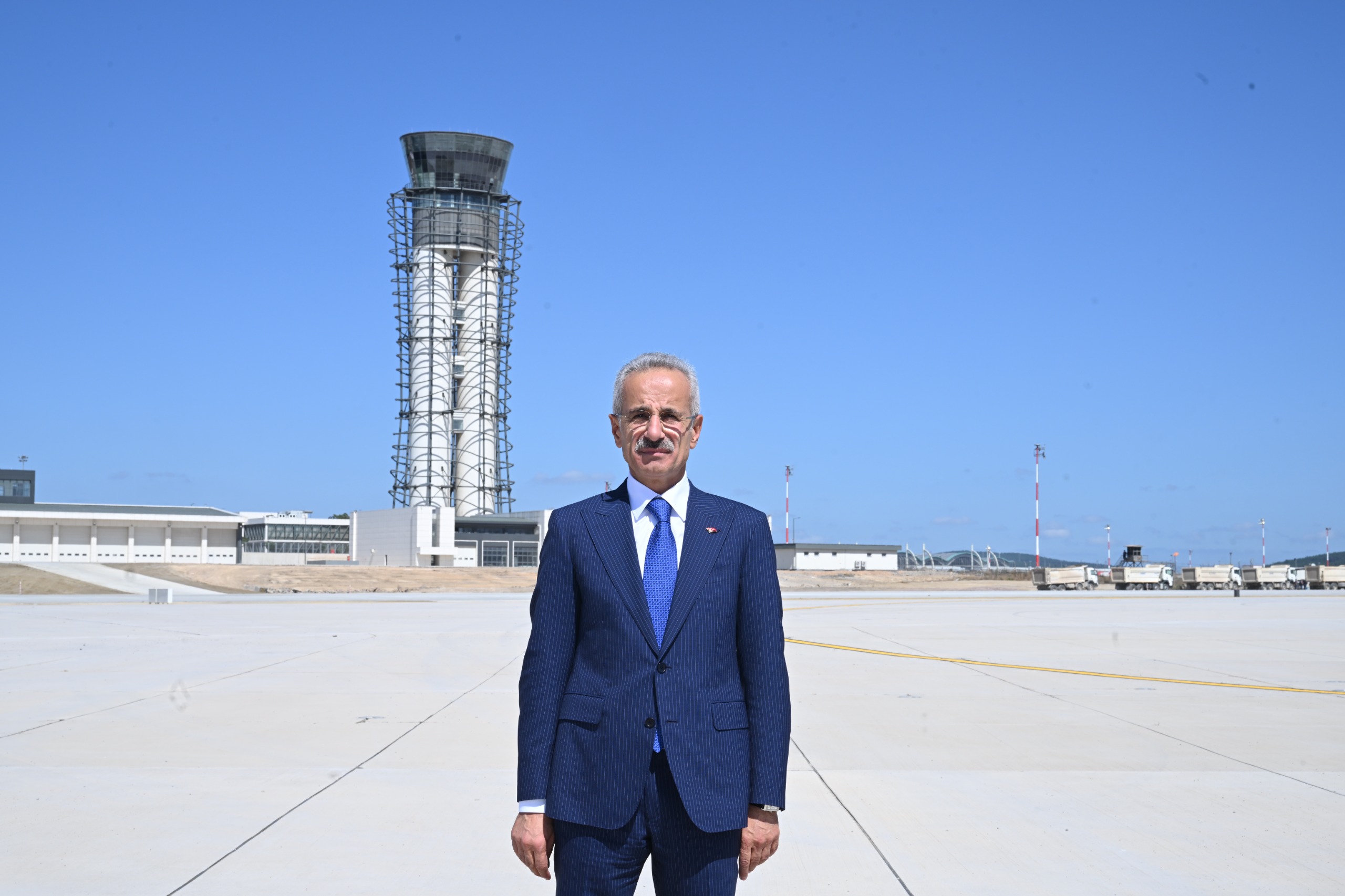 DHMİ’den yeni hamle. İHA’ları yapay zeka takip edecek