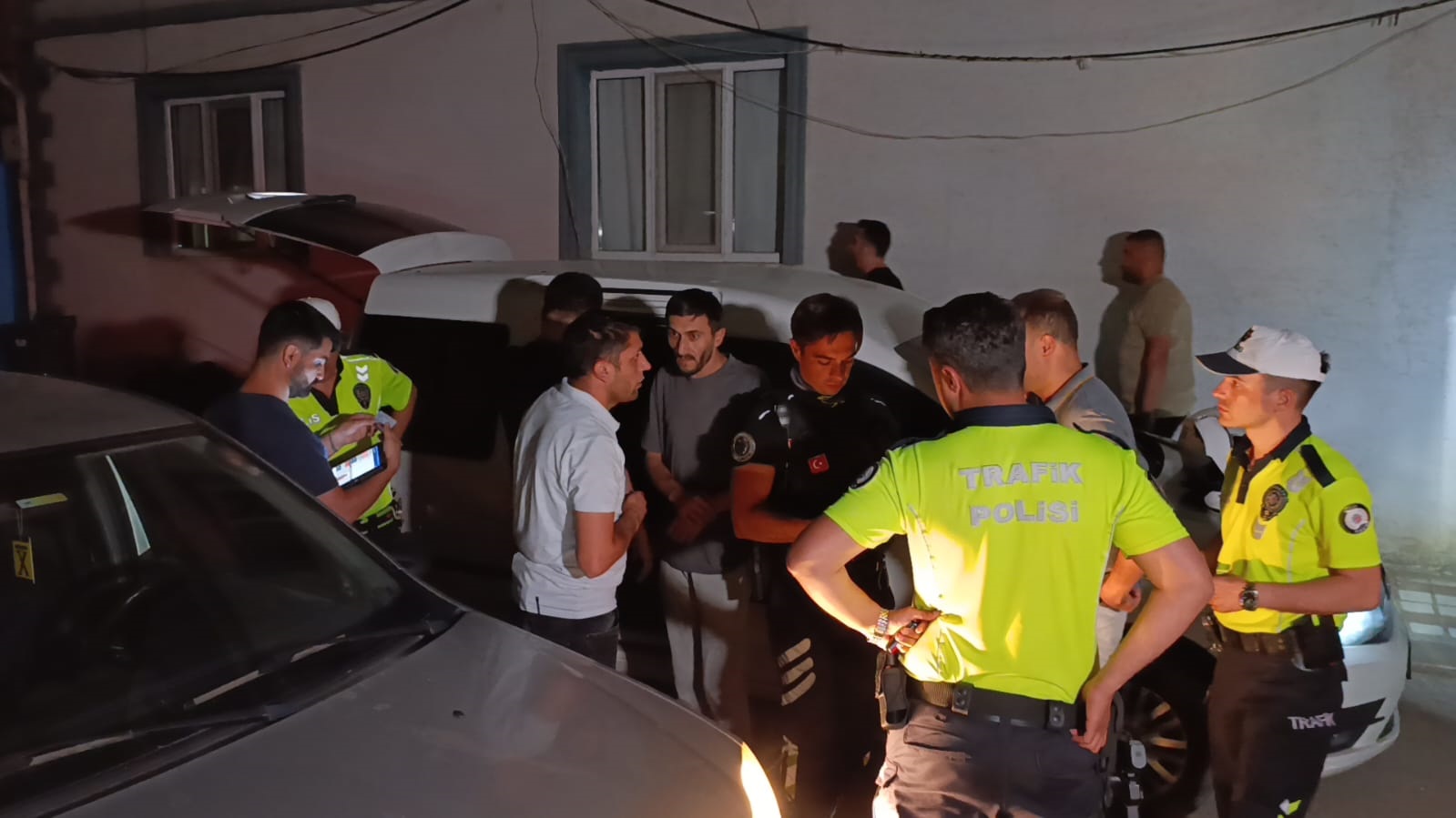 “Dur” ihtarına uymayan alkollü sürücüye 710 bin lira ceza