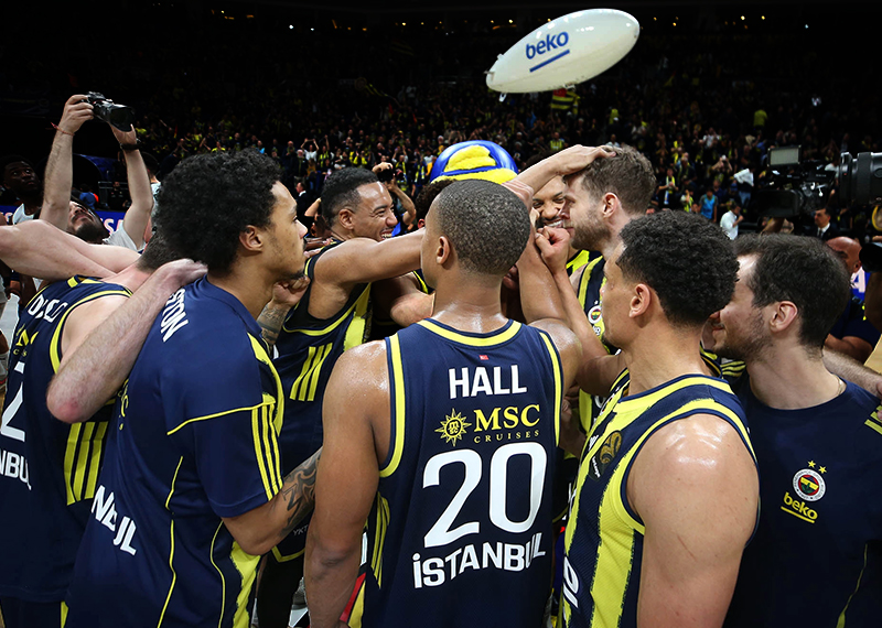 Fenerbahçe Beko’da iki ayrılık birden
