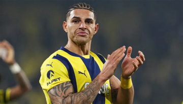 Fenerbahçe kamp kadrosu açıklandı, bir futbolcu katılmadı. “Girişimlerimiz devam ediyor”