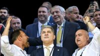 Fenerbahçe yeni başkanını seçiyor, oy verme işlemi sona erdi. Aziz Yıldırım mı Hakan Safi mi?