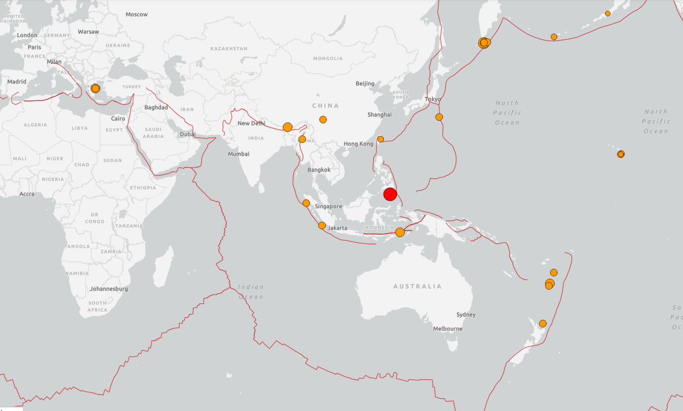 Filipinler’de 7.8 büyüklüğünde deprem