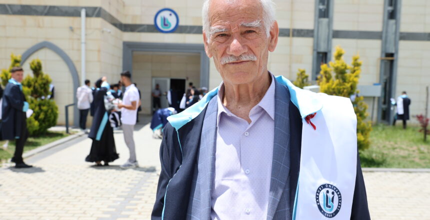 Hayalini kurduğu bölümden 75 yaşında mezun oldu