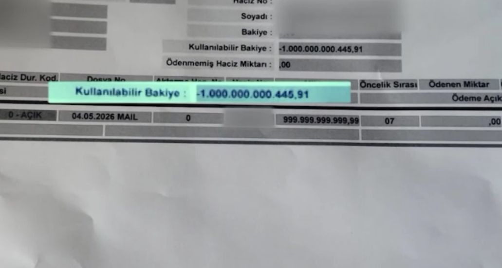 Hesabına 1 trilyon lira geldi. Bütün hesapları donduruldu