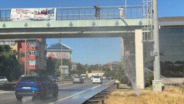 İstanbul’da sürücülerin su şaşkınlığı: Otoyolda trafik aksadı