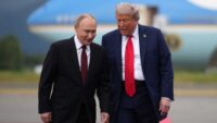 Kremlin: Putin ile Trump telefonda görüştü