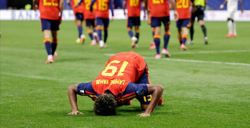 Lamine Yamal’ın gol sevinci olay oldu. Secde etti, ırkçılık had safhaya ulaştı
