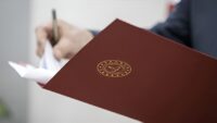 Müdür ve müdür yardımcılarını ilgilendiriyor. MEB’den okul yöneticileri için yeni kriterler