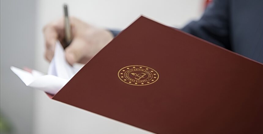 Müdür ve müdür yardımcılarını ilgilendiriyor. MEB’den okul yöneticileri için yeni kriterler