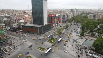 NATO zirvesi öncesi Ankara’nın mazgalları sosyal medyada gündem oldu