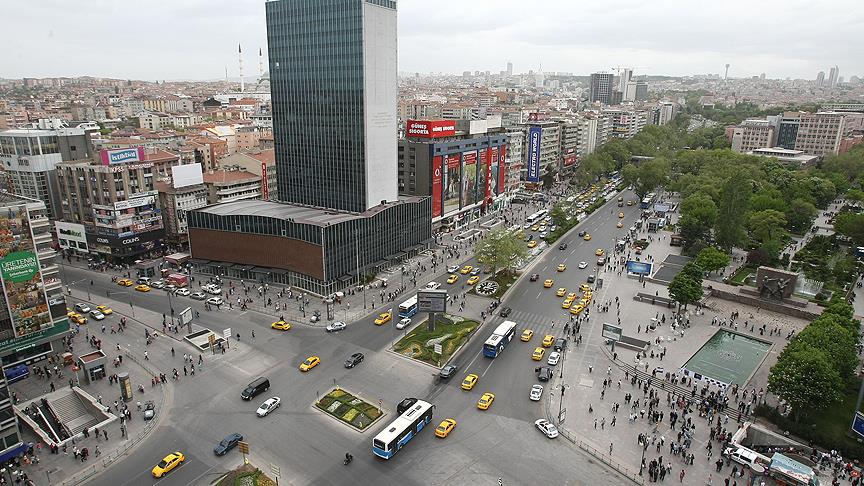 NATO zirvesi öncesi Ankara’nın mazgalları sosyal medyada gündem oldu