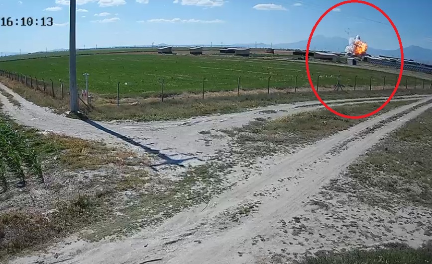 Niğde’deki havai fişek fabrikasındaki patlama kamerada